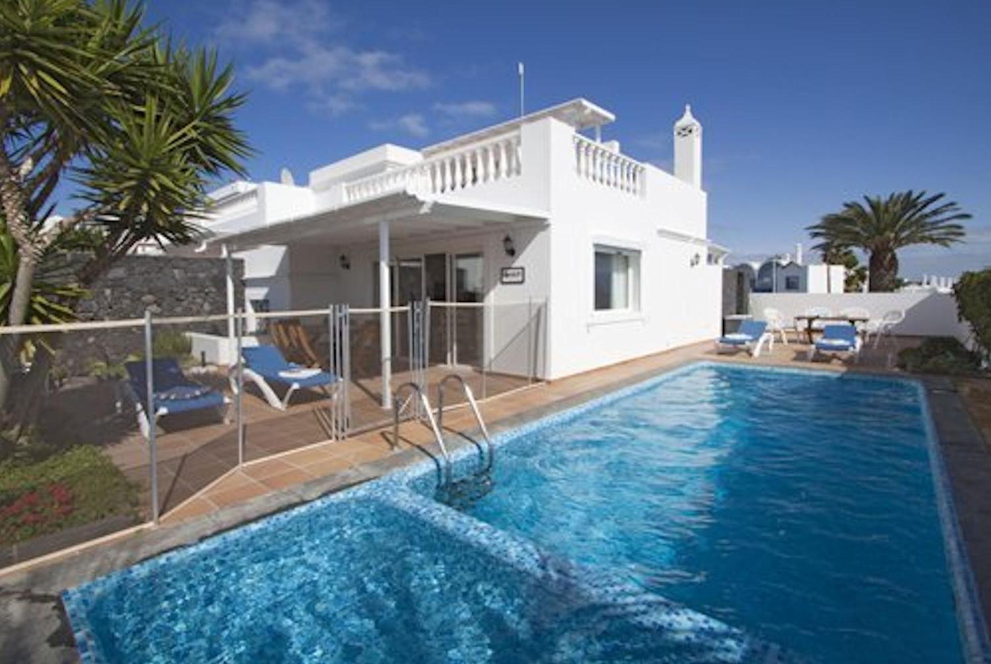 Lovely Los Mojones Villa Casa Jasmine Heated Pool Short Walk To Beach Puerto Del Carmen Пуэрто дель Кармен Экстерьер фото